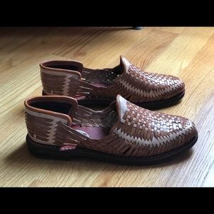 Men’s Huarache Sandals {new}